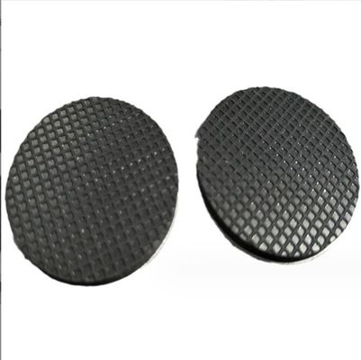 Τυποποιημένο μέγεθος Μαύρο πλέγμα Σιλικόνιο καουτσούκ τύπου γκαζέτας με αυτοκόλλητο πάτωμα ποδιών