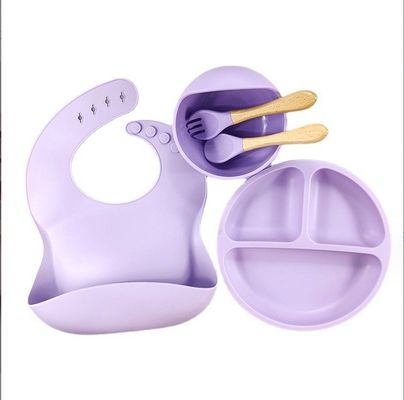 5pcs Περιβαλλοντικά φιλικό Baby Feeding Set Σιλικόνη Suction Bowls Πλάκες κουτάλι πιρούνι Bib για μικρά παιδιά